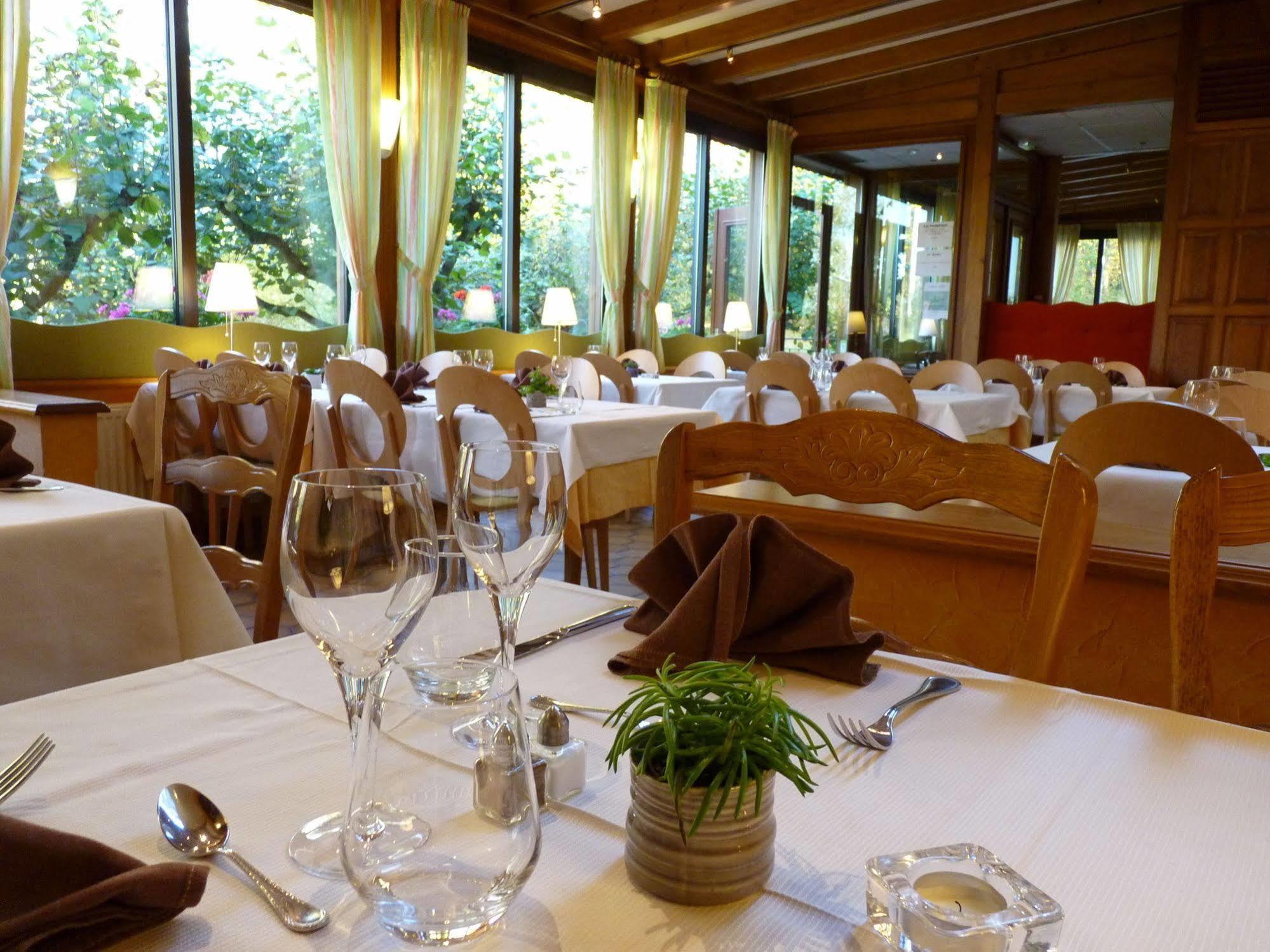 Logis Hotel Notre-Dame De Bonne Fontaine Danne-et-Quatre-Vents 외부 사진