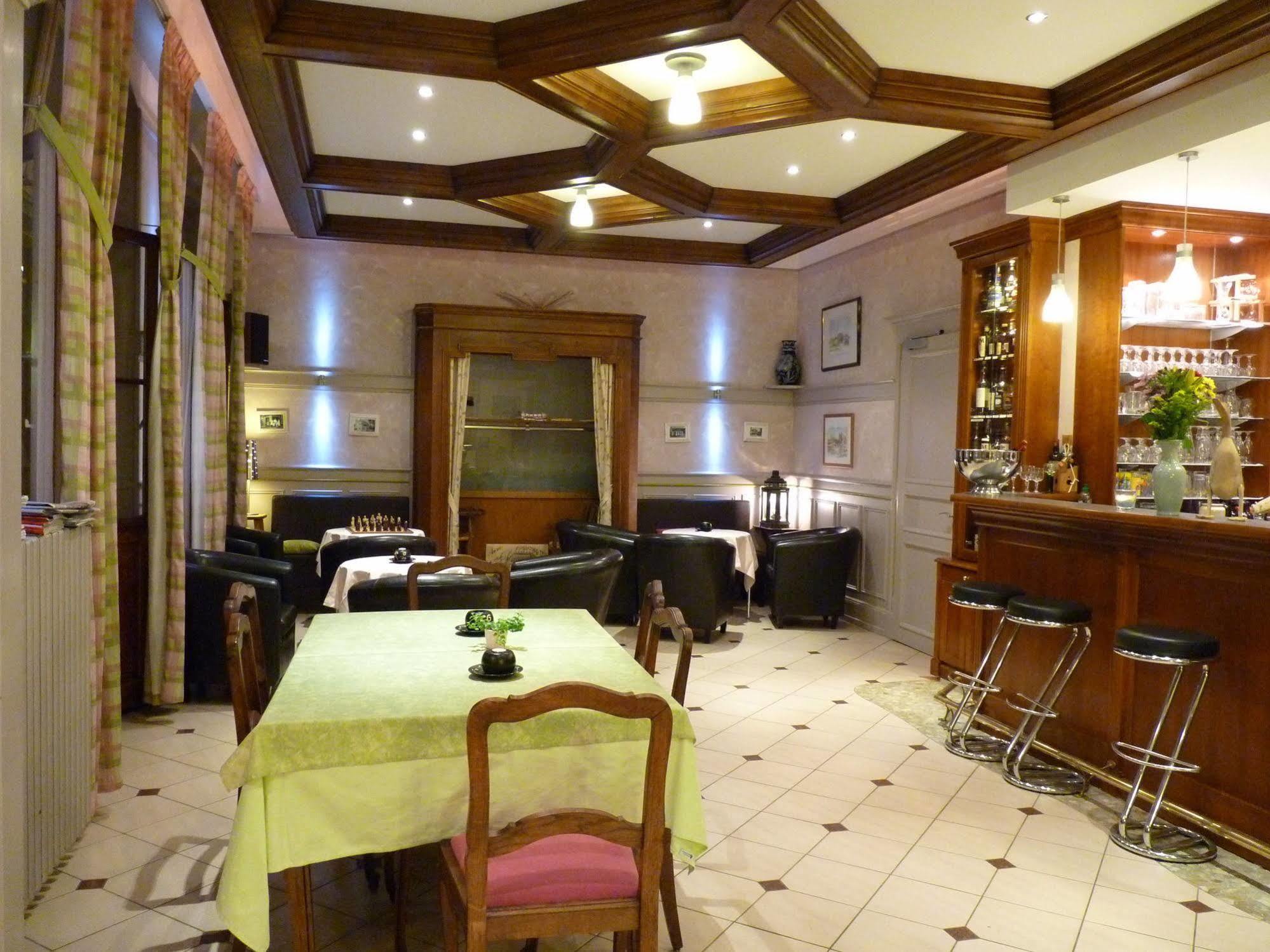 Logis Hotel Notre-Dame De Bonne Fontaine Danne-et-Quatre-Vents 외부 사진